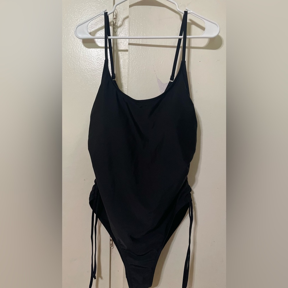 NWOT black swimsuit